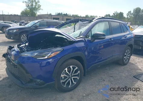 2025 Toyota Corolla Cross Hybrid Se from USA, damaged, VIN 7MUFBABG6SV083315